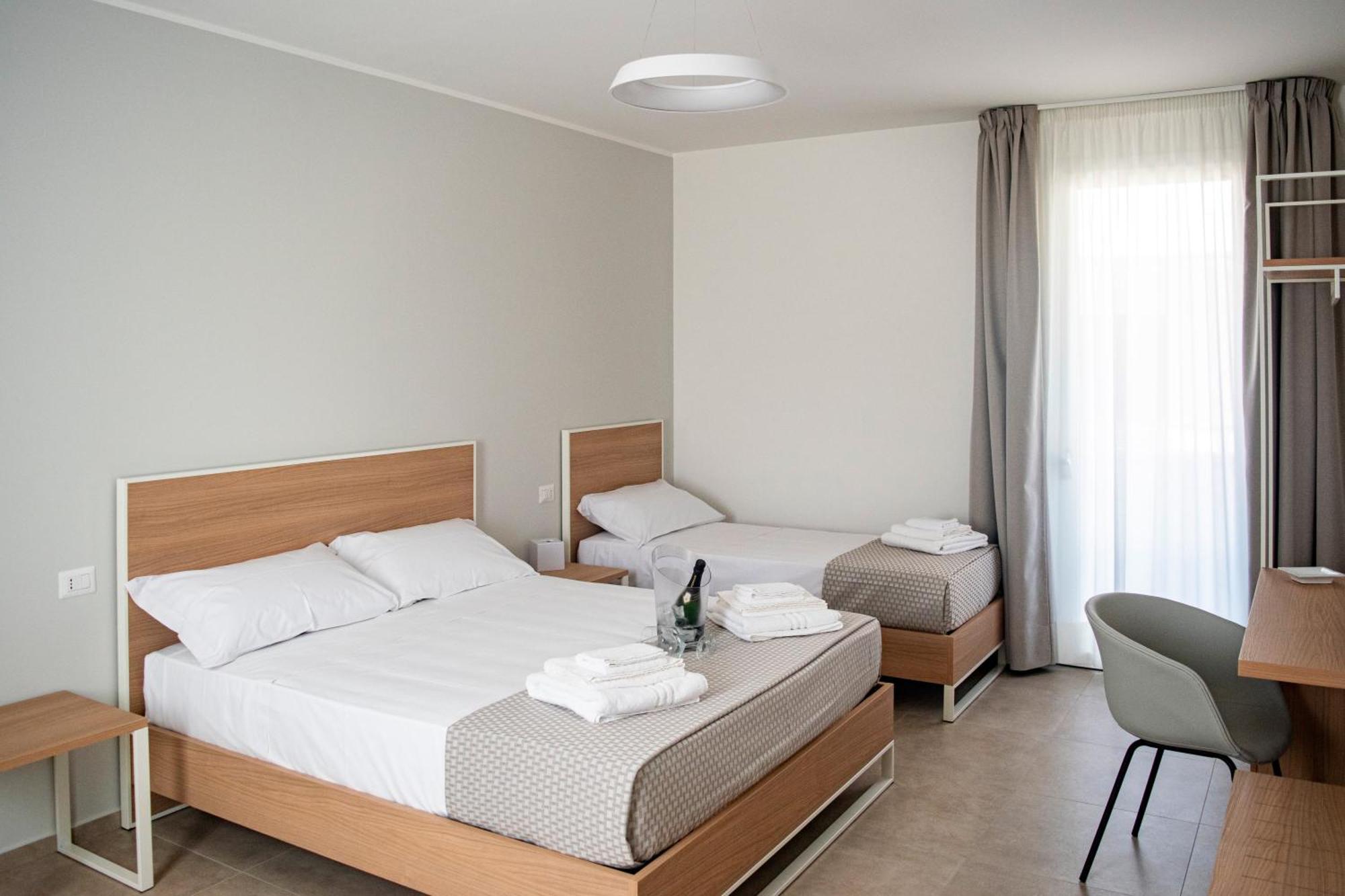 Ferrari Rooms & Apartments Porto Cesareo Luaran gambar